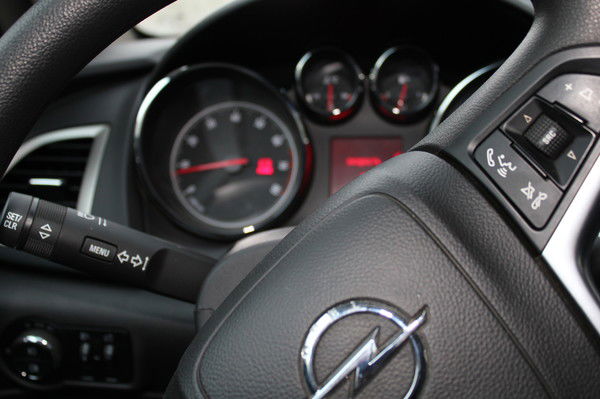 Дмитрий Розанов