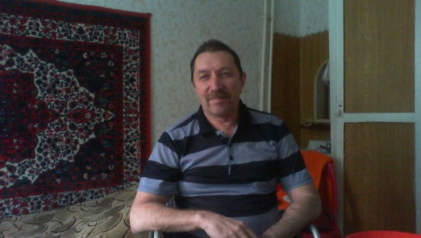 Юрий Кирсанов