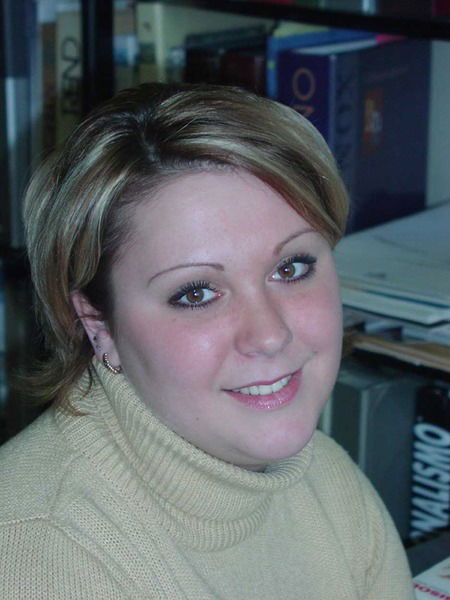 Юля Остроухова