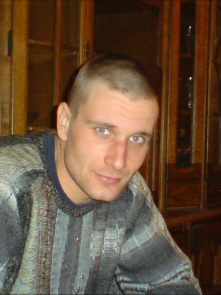 Андрей Харченко