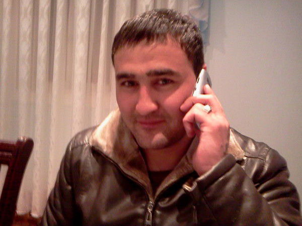 Азизбек Тошматов