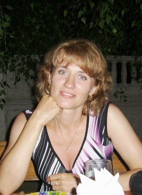 Тина Назарова