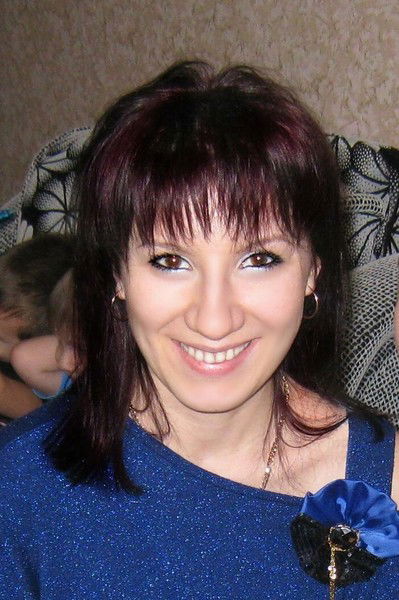 Анютa Туголукова