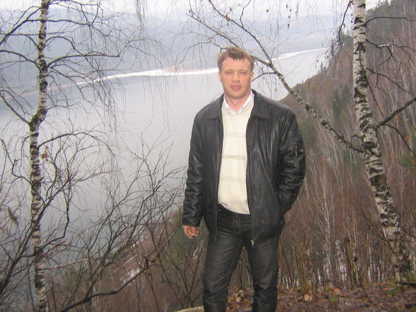 Олег Кобылянский