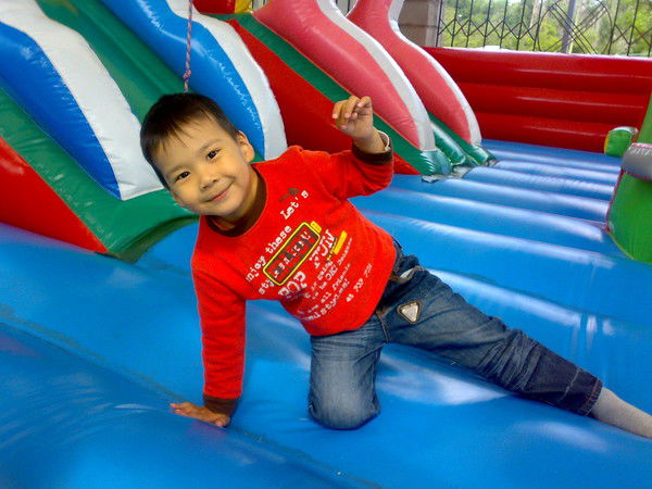 Айнура Акматова