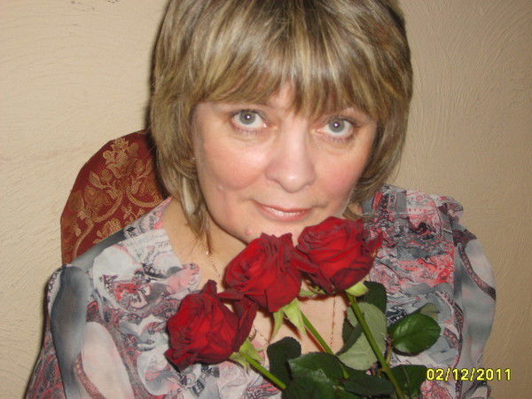 Роза Етманова