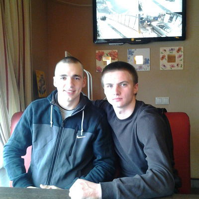 Анатолий Жулин