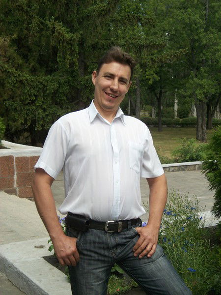 Валера Леванидов