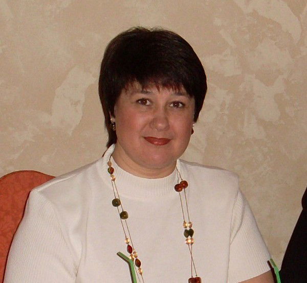 Елена Янковская