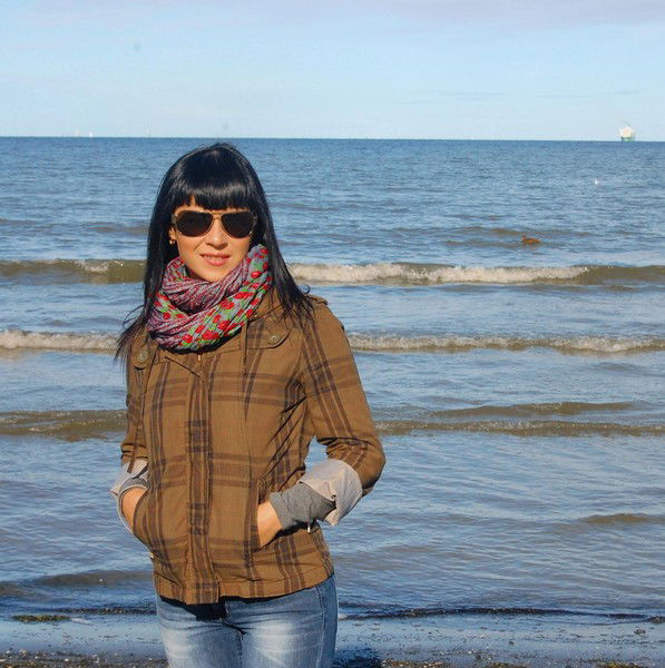 Надежда Толстова