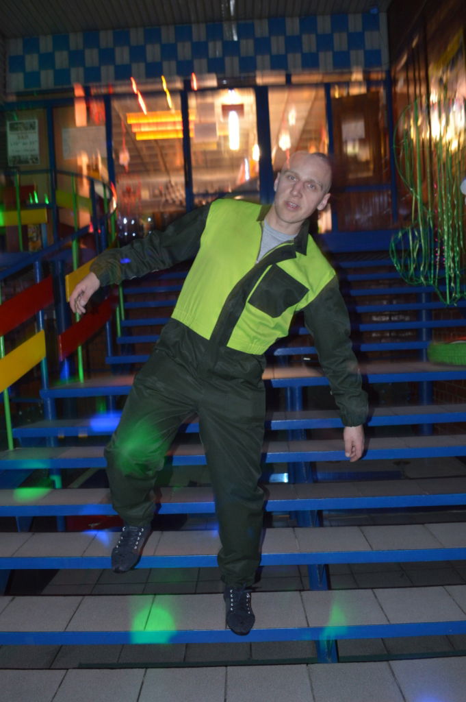 Александр Манзоров