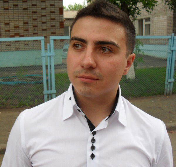 Дмитрий Ложкин