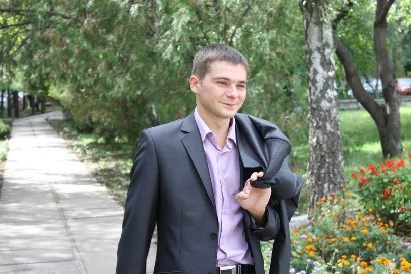 Макс Нестерцов