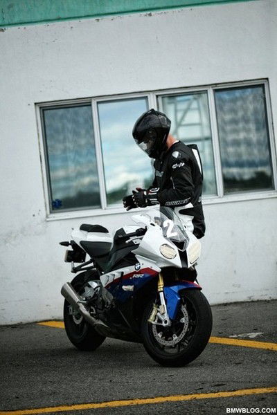 Артем Желтов