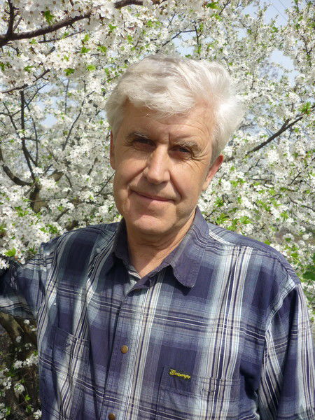 Василий Сухарьков