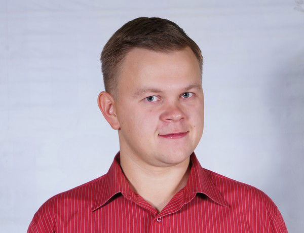 Игорь Сазонов