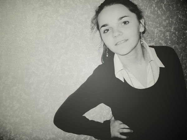 Лена Дворак