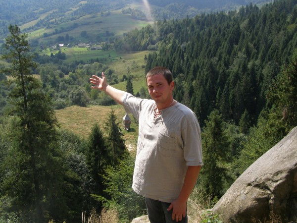 Володимир Перг