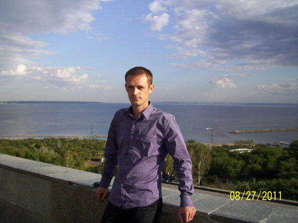 Виталий Елманов