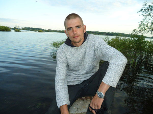 Александр Иванов