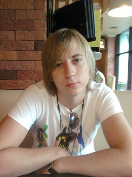 Евгений Медведев