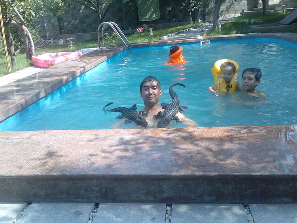 Олег Нараханов