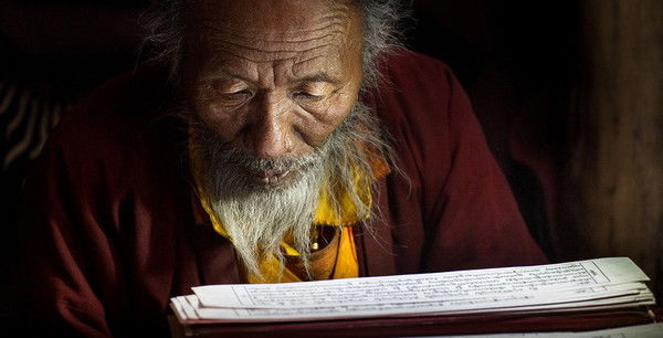 Николай Бочаров