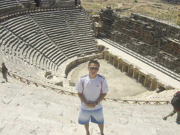 Жандос Каримов