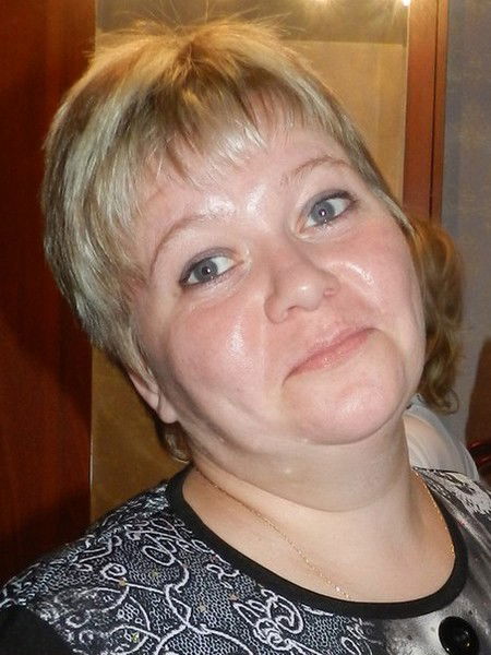 Елена Гордина