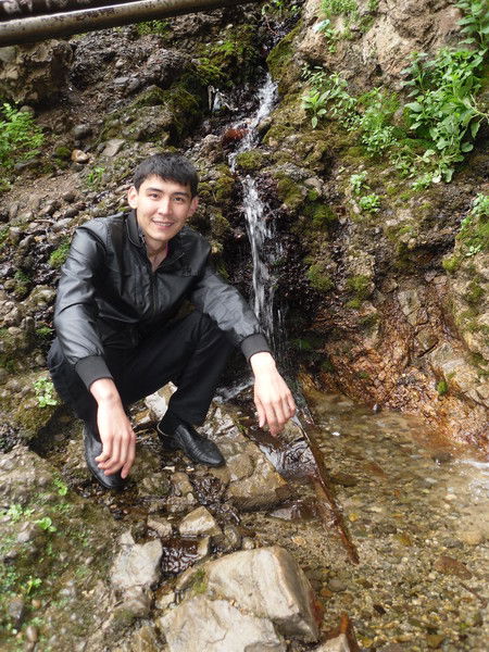 Бахтияр Арипов