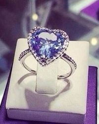 Елена Алмаз