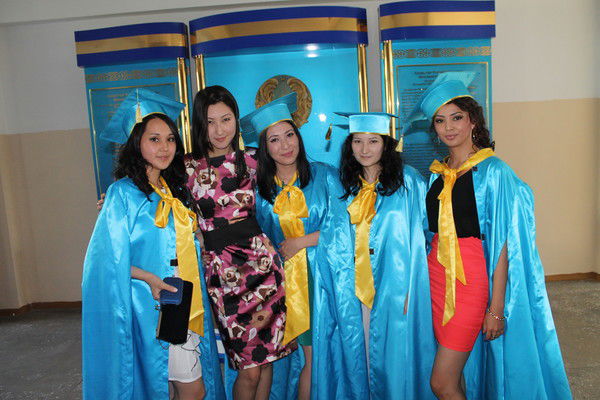 Алина Тунгенбаева