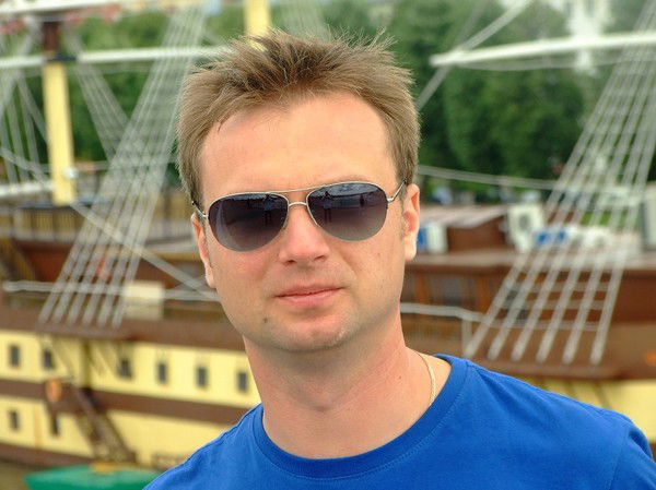 Евгений Морозов