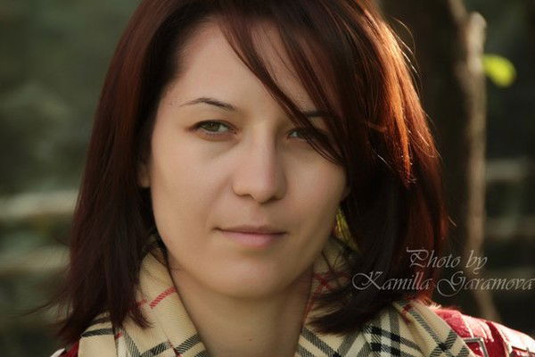 Элона Мнацаканова