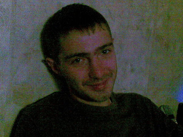 Влад Костин