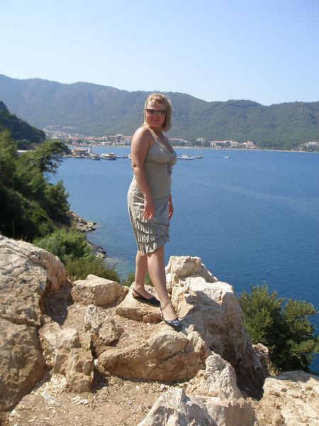 Евгения Перова