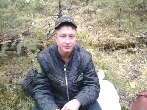 Антон Стариков