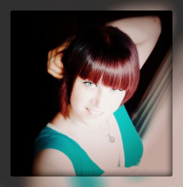 Лена Комякова