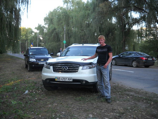 Ваня Кандауров