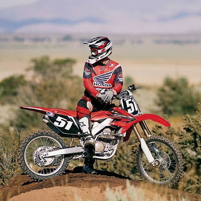 Алексей Иванов