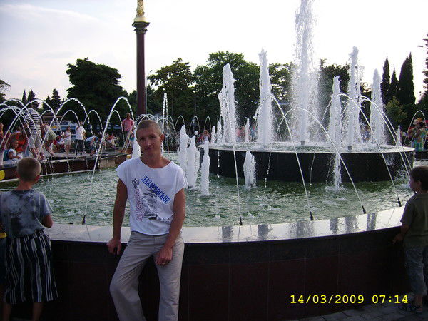 Андрей Бондаренко