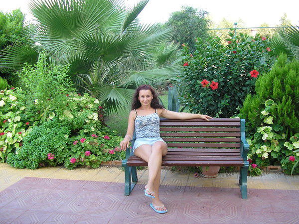 Елена Холоденко