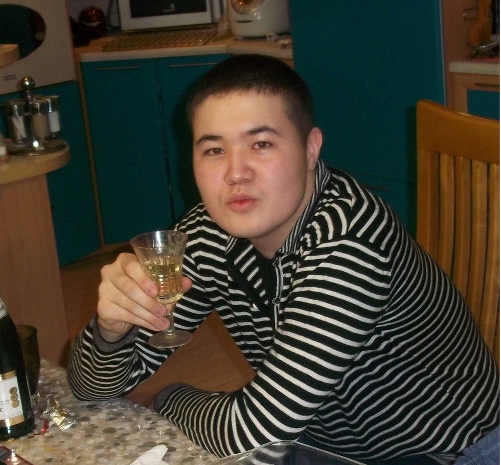 Алишер Шуренов