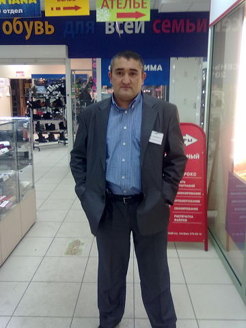 Замир Мавлонов