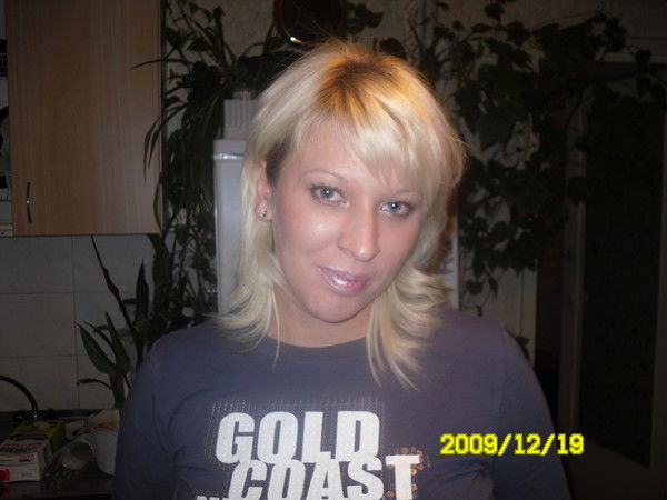 Лена Козлова