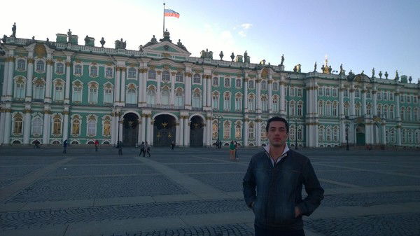 Бабур Курганов