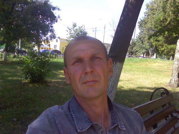 Александр Жданов