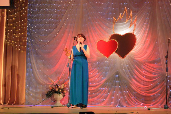 Елена __________