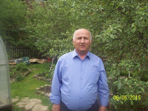 Давлат Каландаров