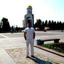 Виталий Серов